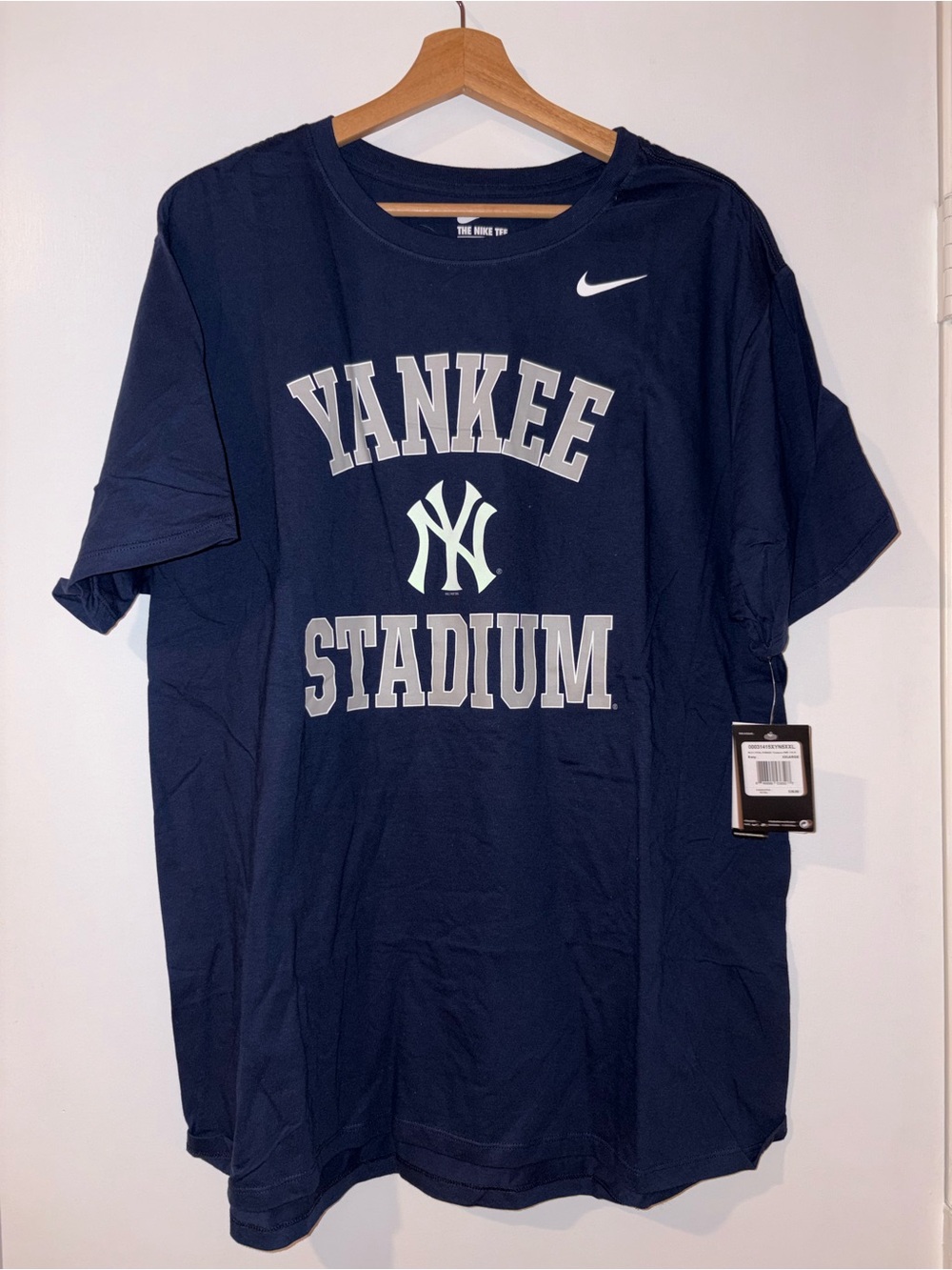 Nike NYY Stadium Navy Graphic Tee NWT